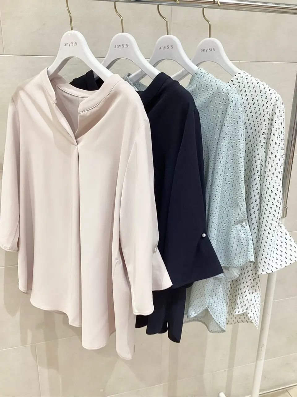 ANY SIS 藤森 コーディネート画像