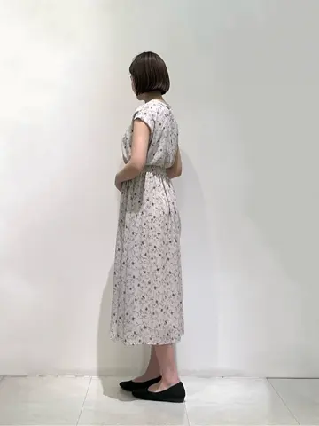 ANY SIS 石田 コーディネート画像