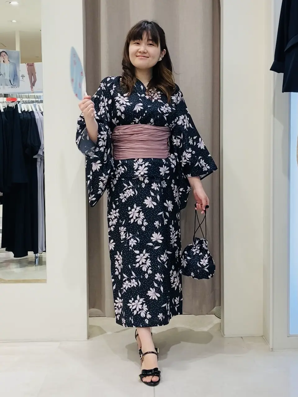 ANY SIS 川根　彩 コーディネート画像