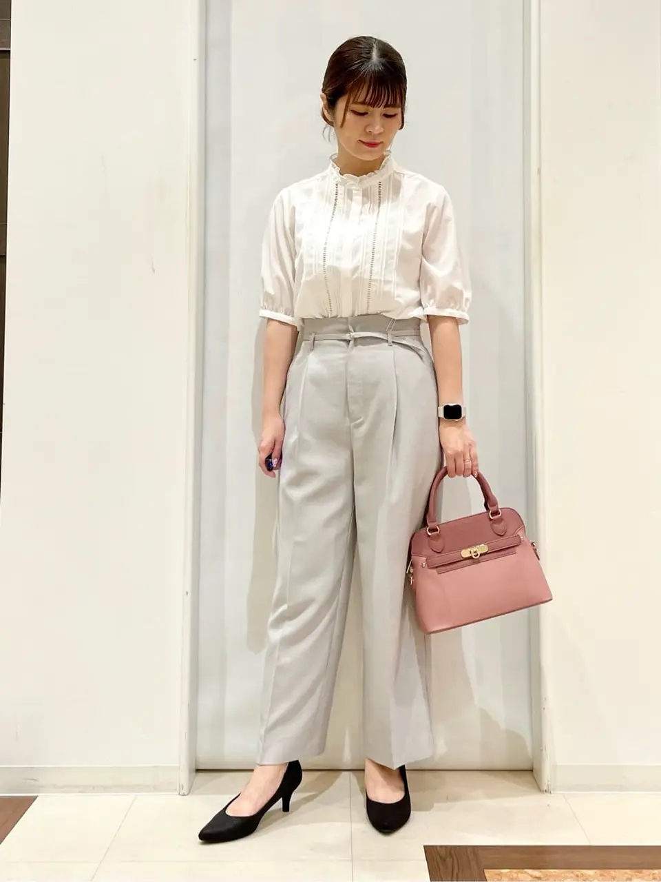 ANY SIS スタッフ コーディネート画像