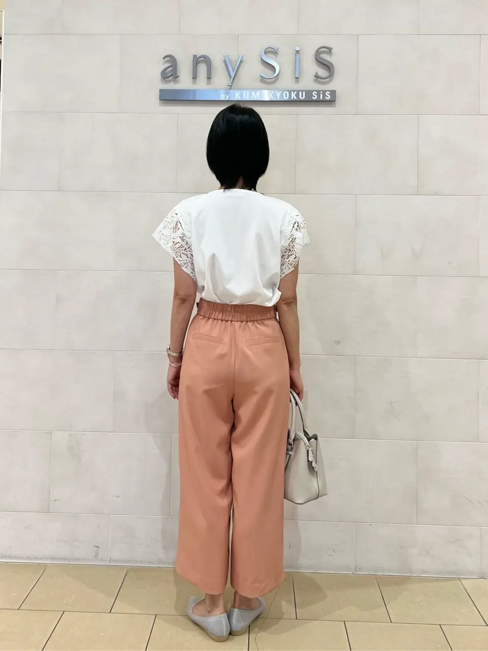 ANY SIS 藤森 コーディネート画像