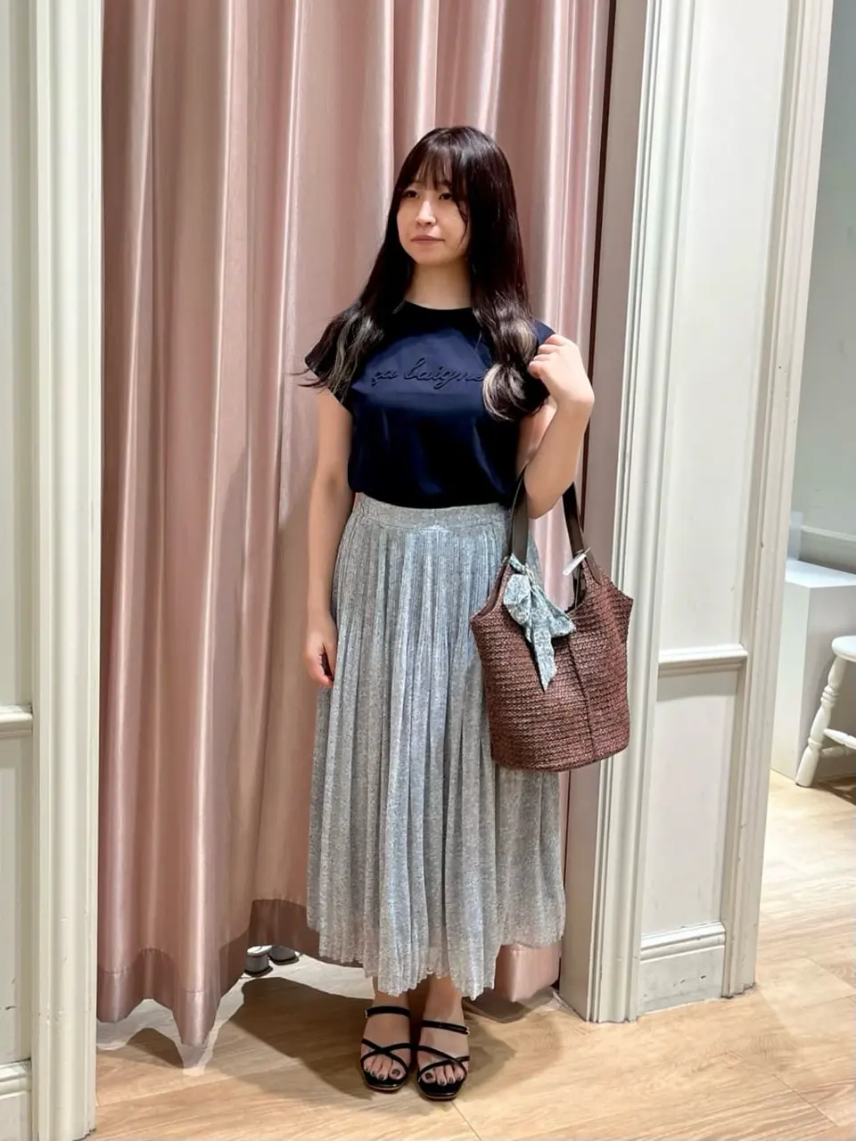  岩楯 コーディネート画像