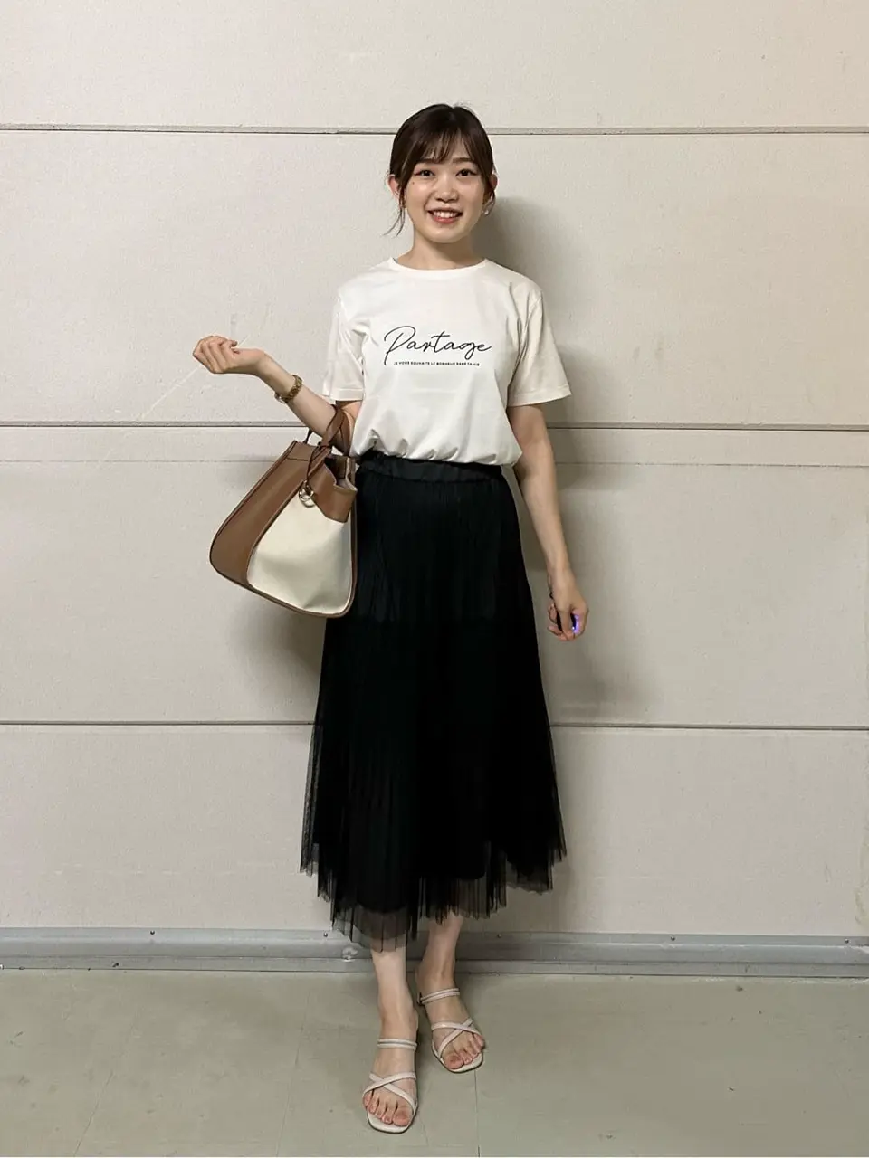 ANY SIS みぃ コーディネート画像