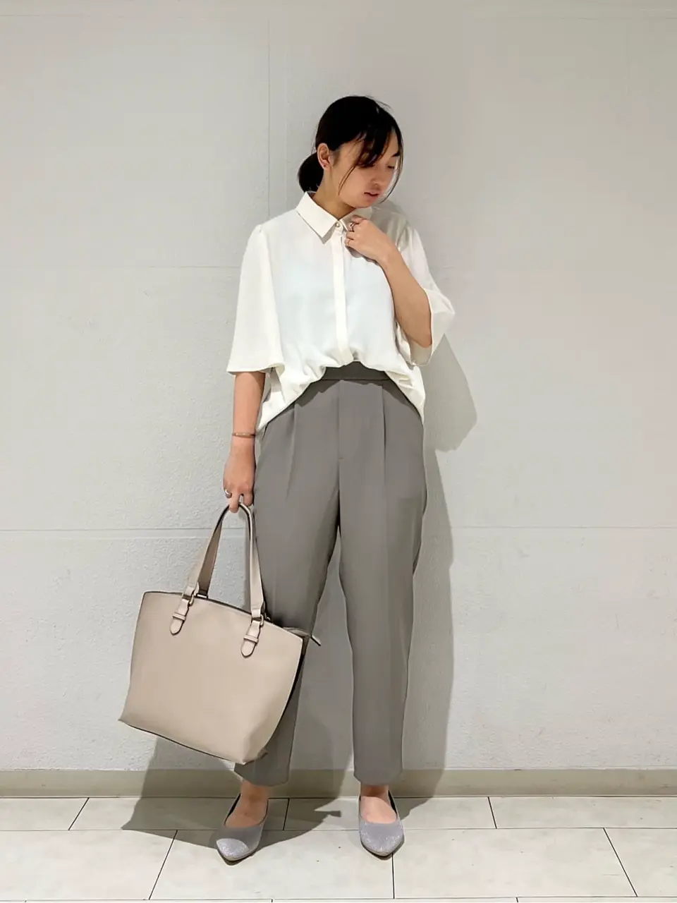 ANY SIS 村上 コーディネート画像