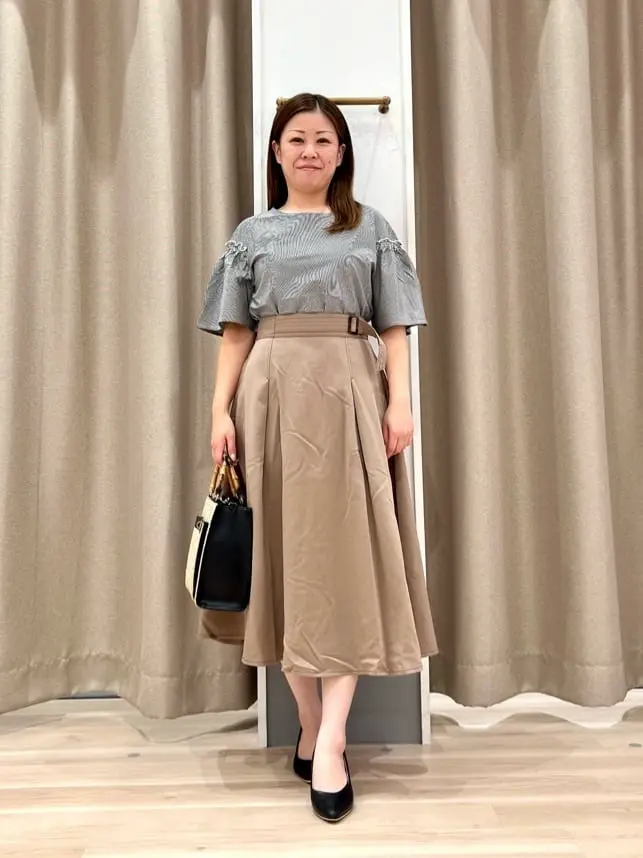 ANY SIS 瀬野 コーディネート画像