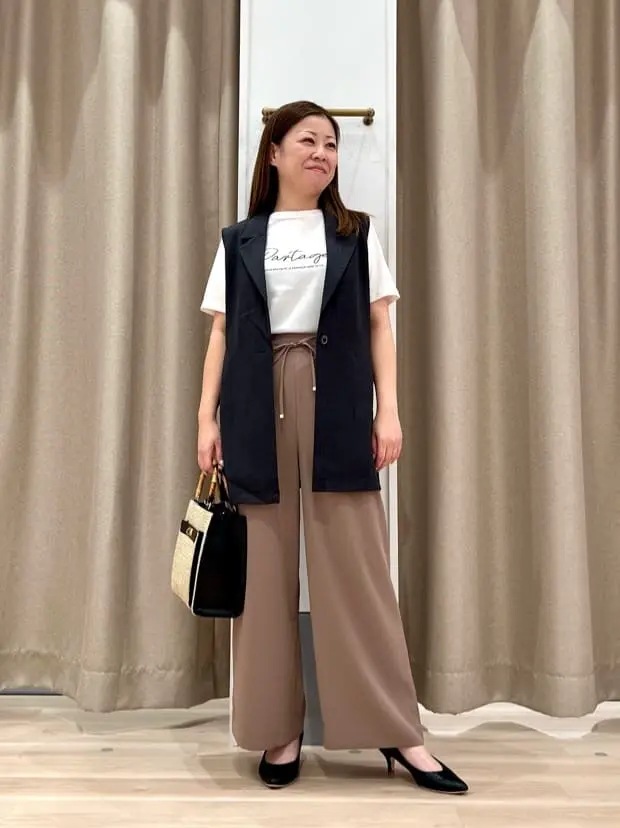 ANY SIS 瀬野 コーディネート画像