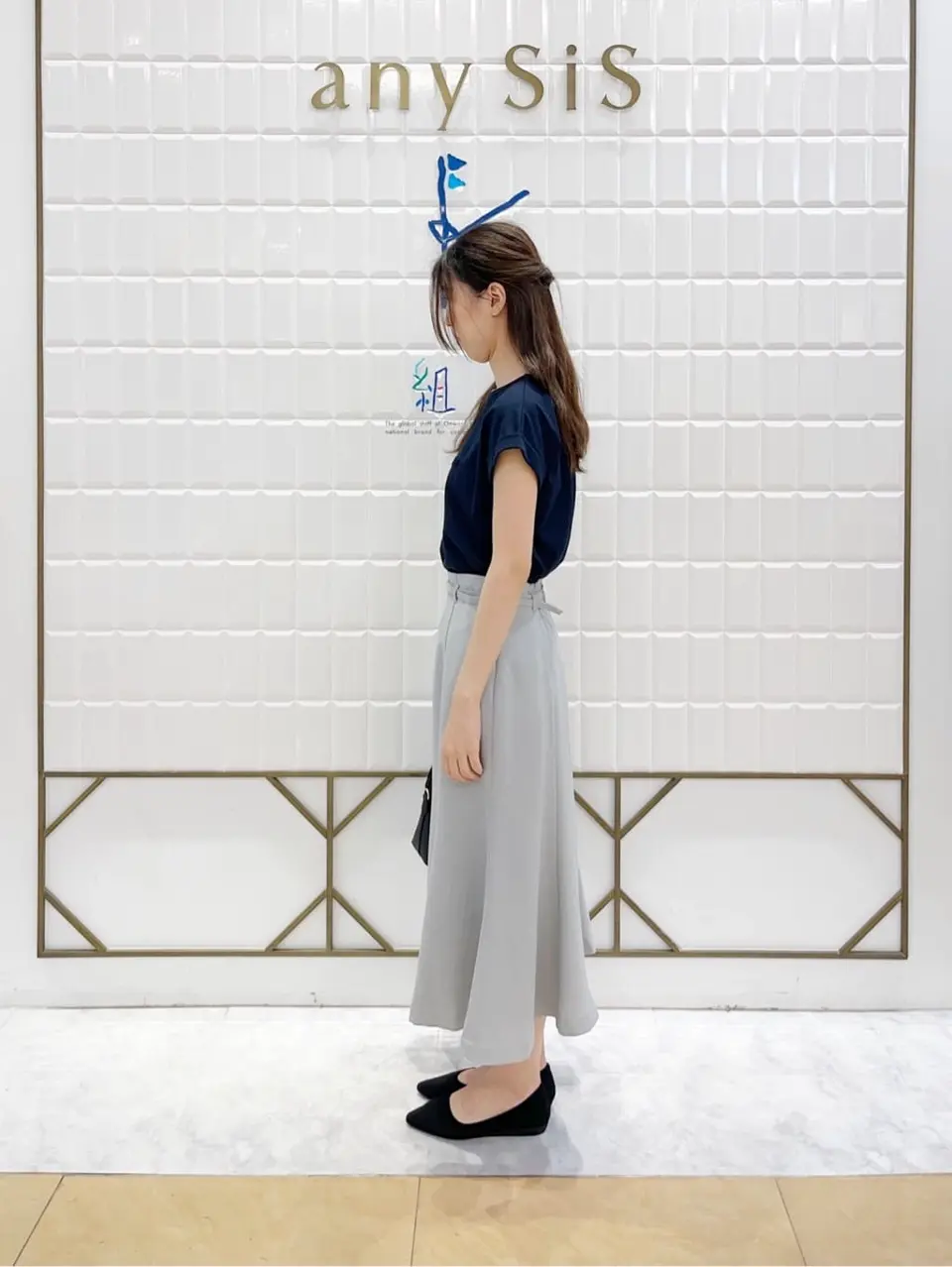 ANY SIS 上田 コーディネート画像