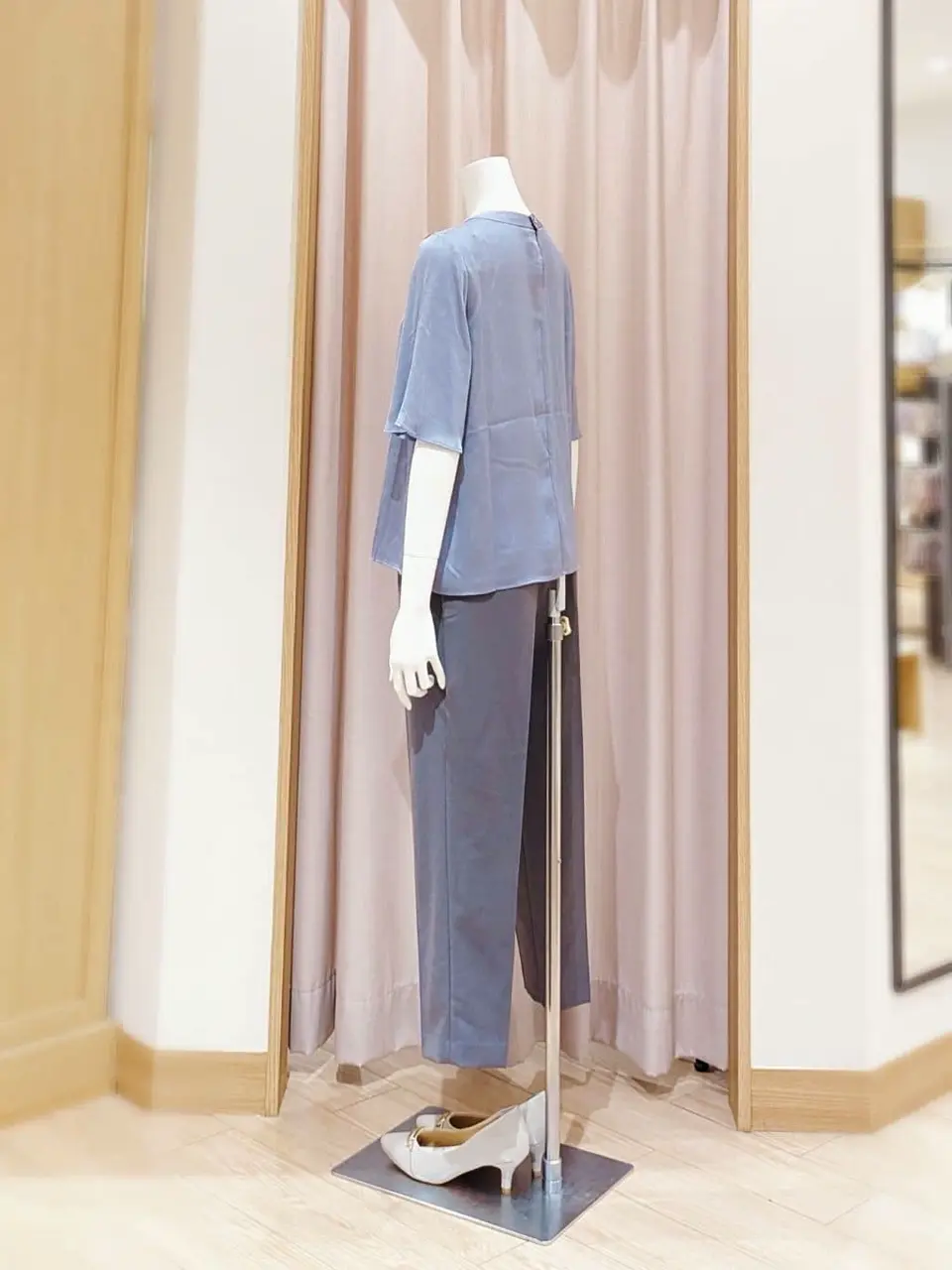 ANY SIS 岩田 コーディネート画像