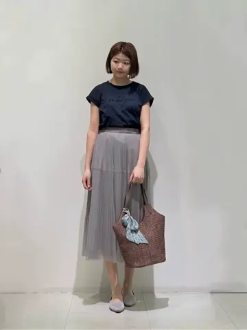 ANY SIS 石田 コーディネート画像