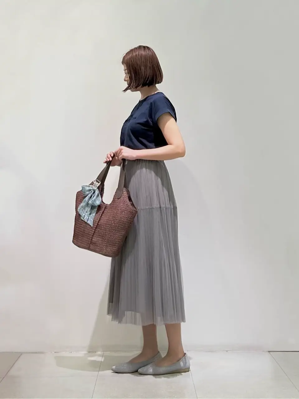 ANY SIS 石田 コーディネート画像