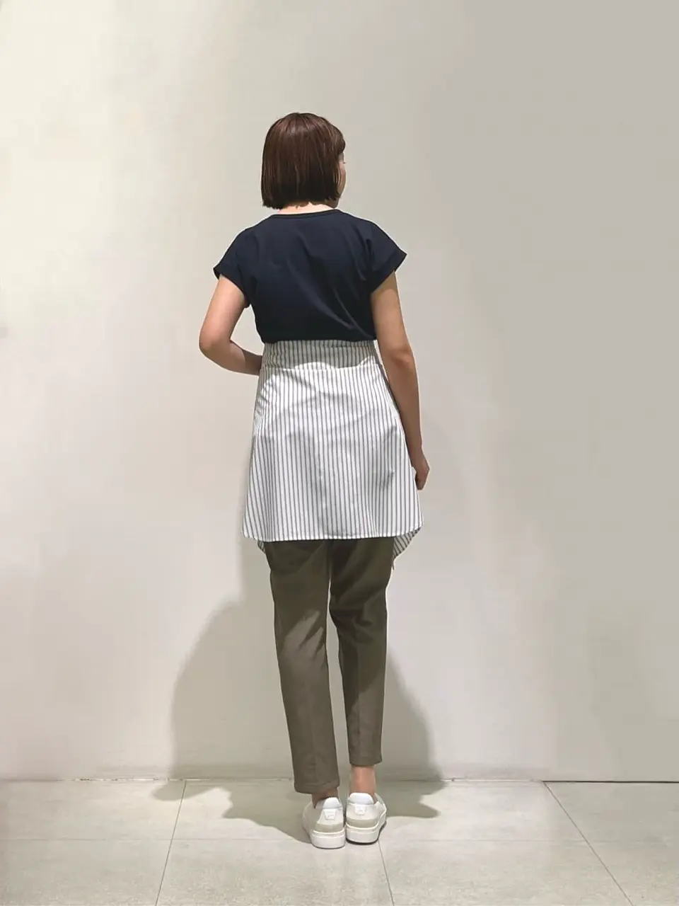 ANY SIS 石田 コーディネート画像