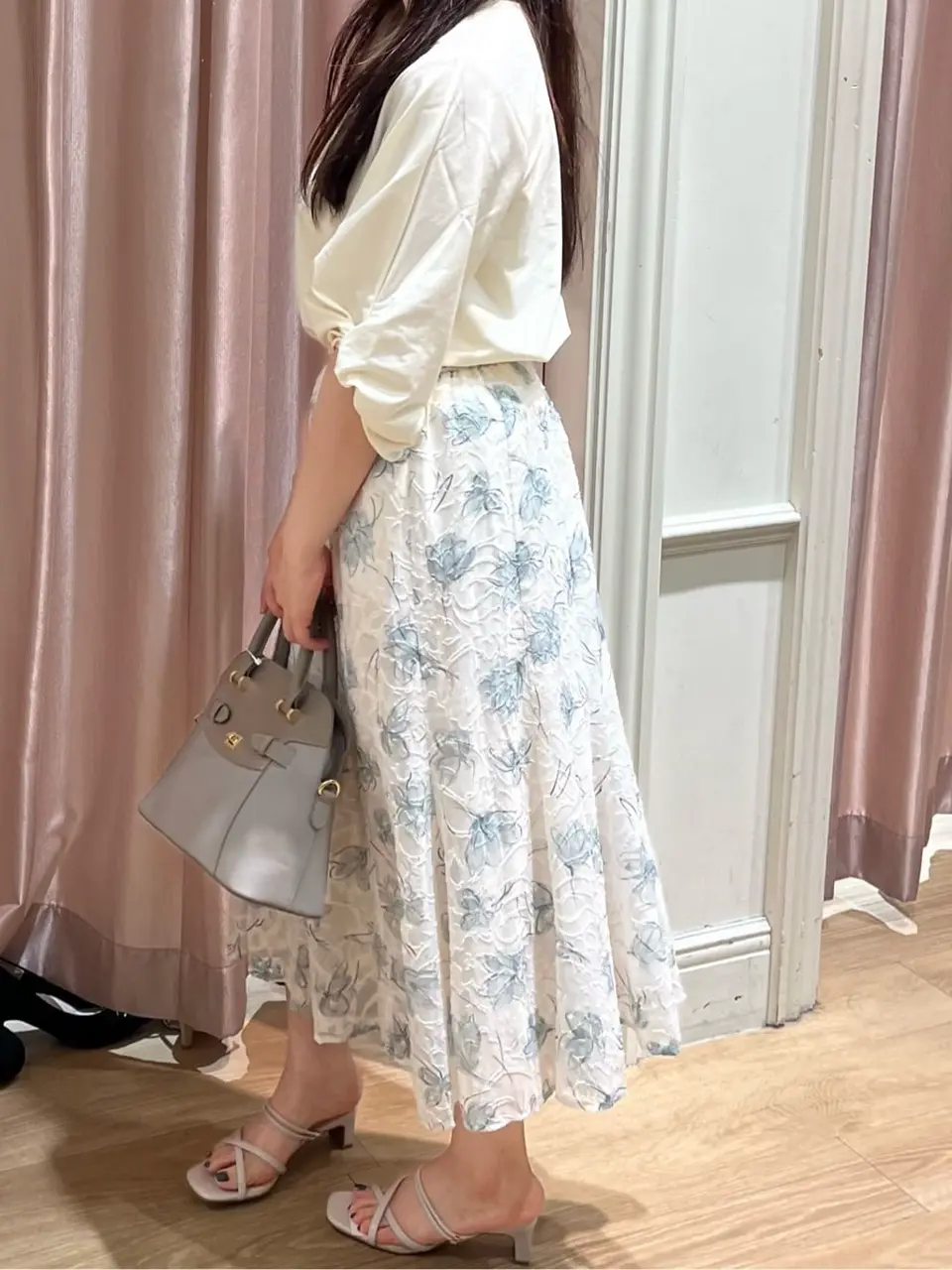 ANY SIS 岩楯 コーディネート画像