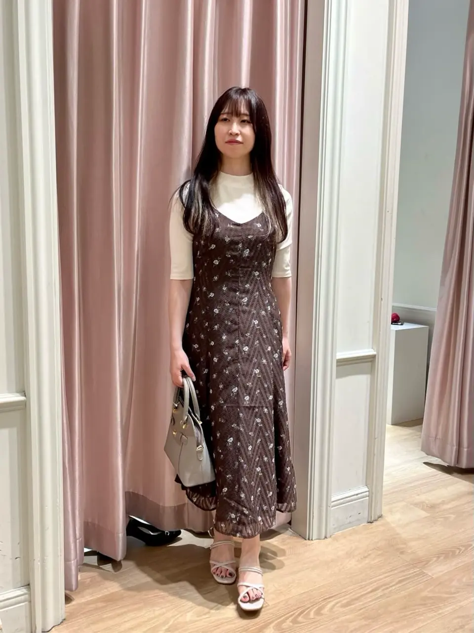  岩楯 コーディネート画像