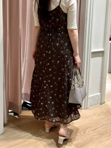 ANY SIS 岩楯 コーディネート画像