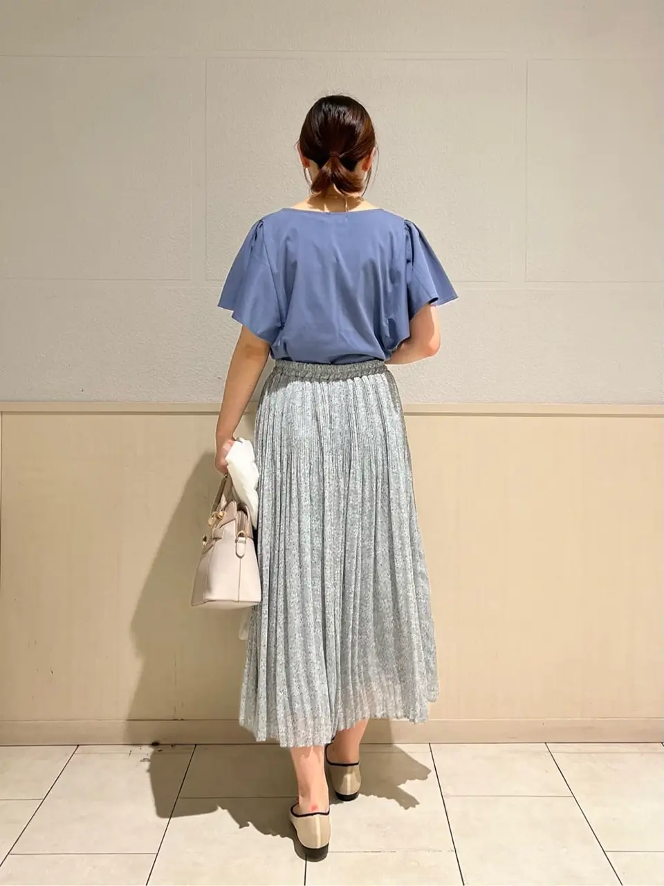 ANY SIS 村上 コーディネート画像