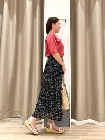 ANY SIS 瀬野 コーディネート画像