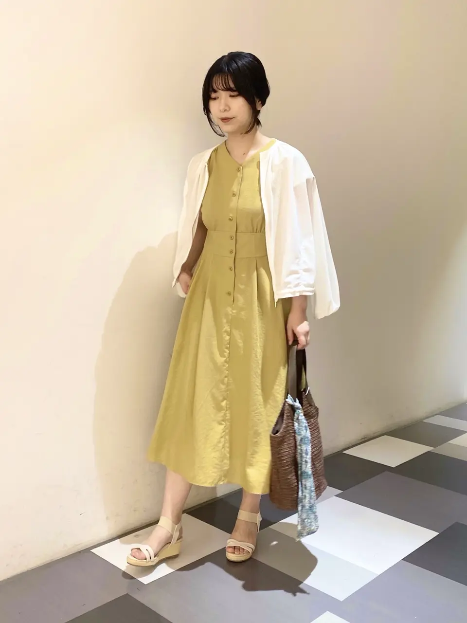 ANY SIS スタッフ コーディネート画像