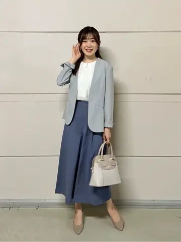 ANY SIS みぃ コーディネート画像