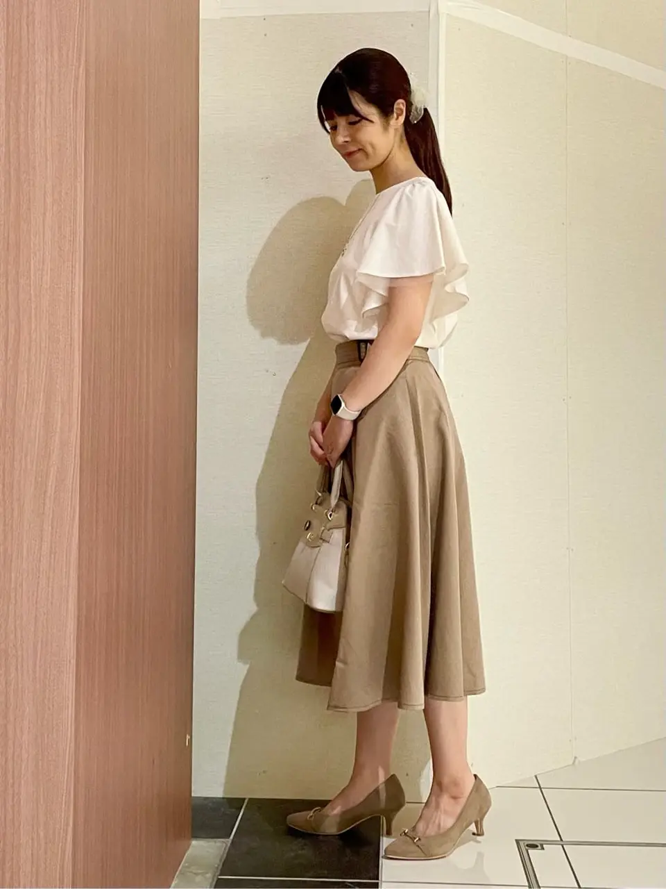 ANY SIS スタッフ コーディネート画像