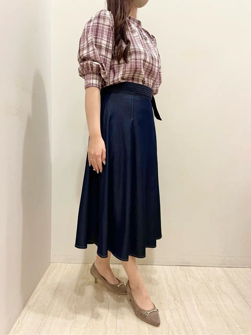 ANY SIS スタッフ コーディネート画像