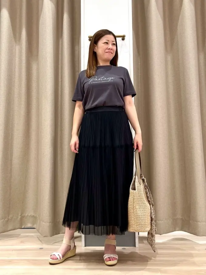 ANY SIS 瀬野 コーディネート画像