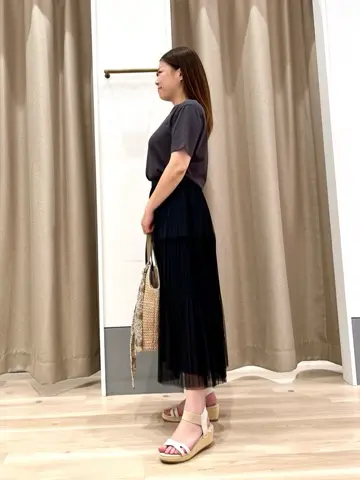 ANY SIS 瀬野 コーディネート画像