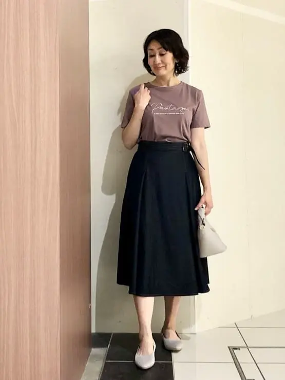 ANY SIS スタッフ コーディネート画像