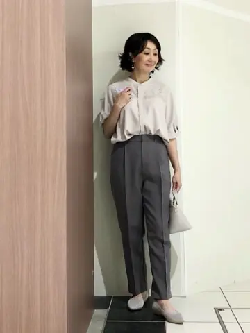 ANY SIS スタッフ コーディネート画像