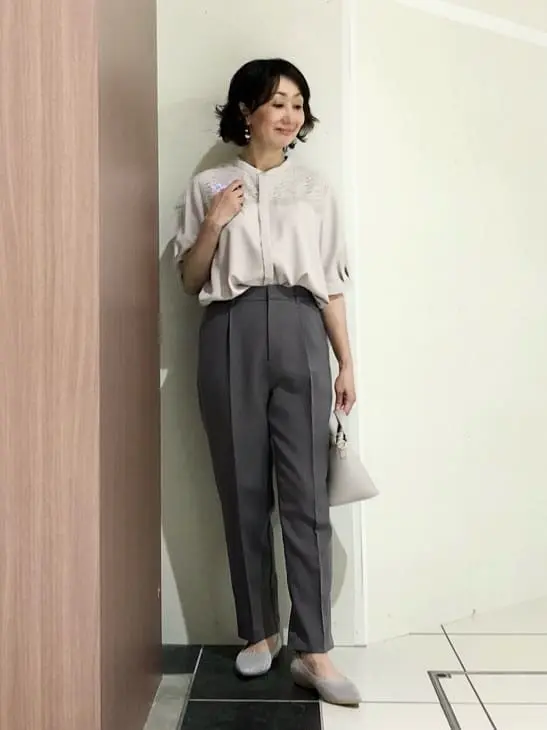 ANY SIS スタッフ コーディネート画像