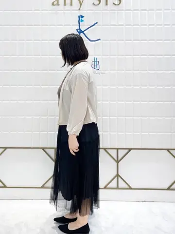 ANY SIS 西田 コーディネート画像