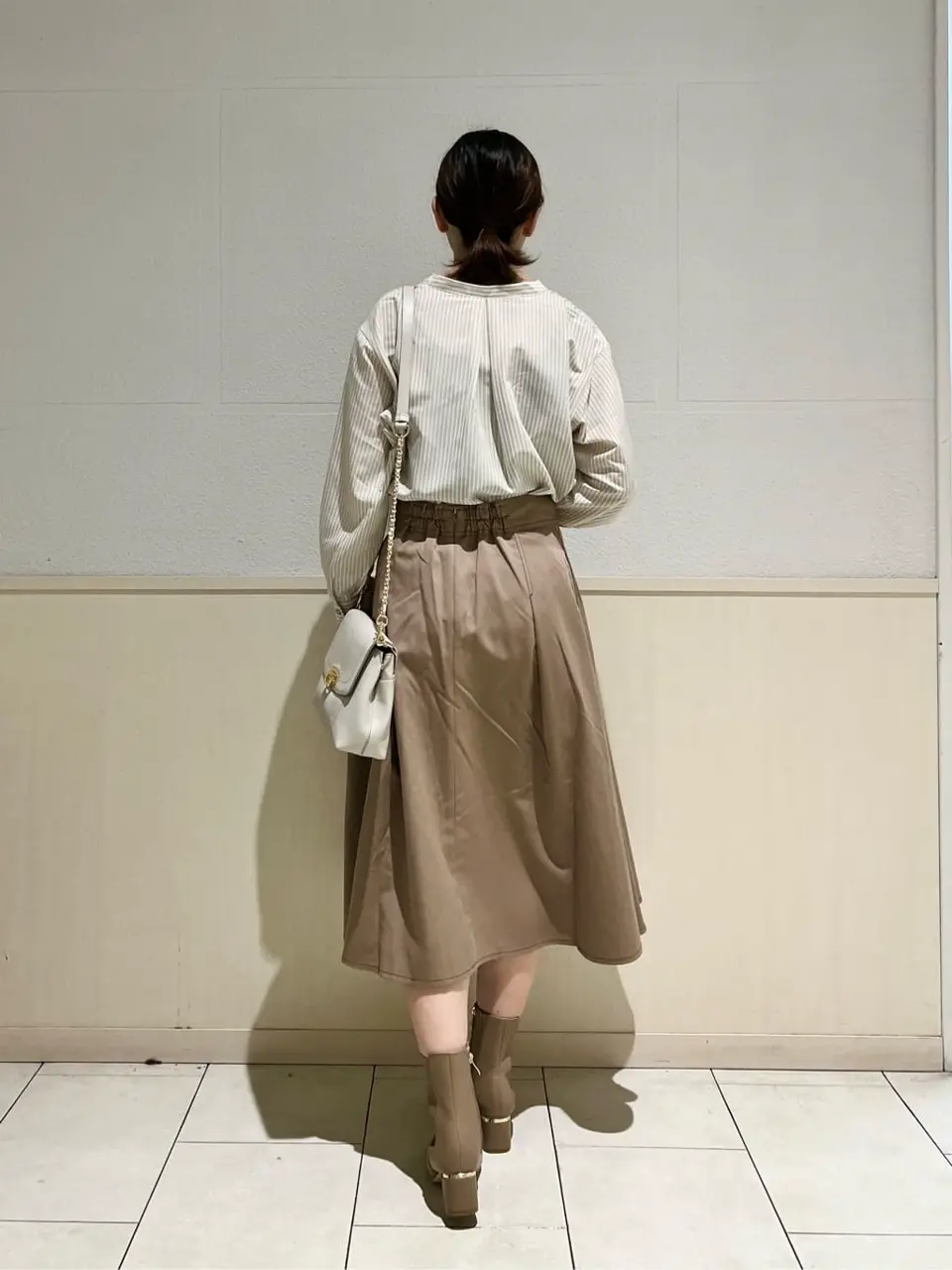 ANY SIS 村上 コーディネート画像