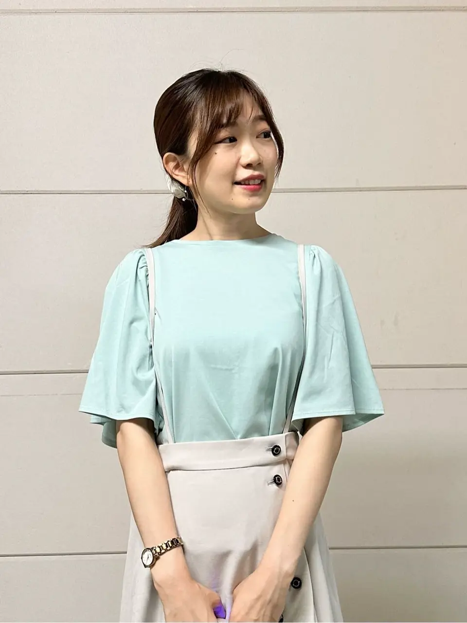 ANY SIS みぃ コーディネート画像