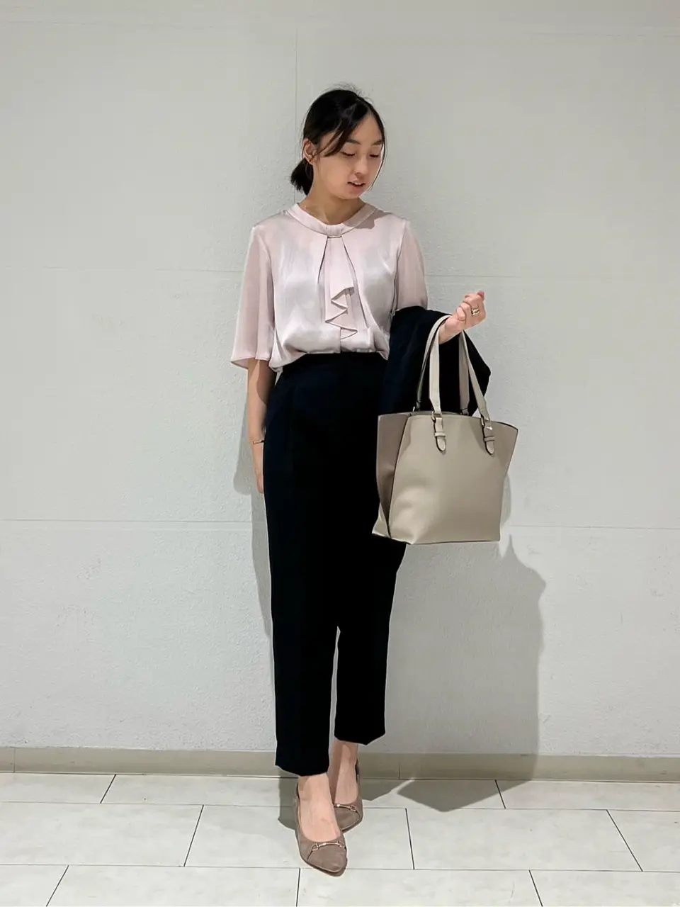 ANY SIS 村上 コーディネート画像