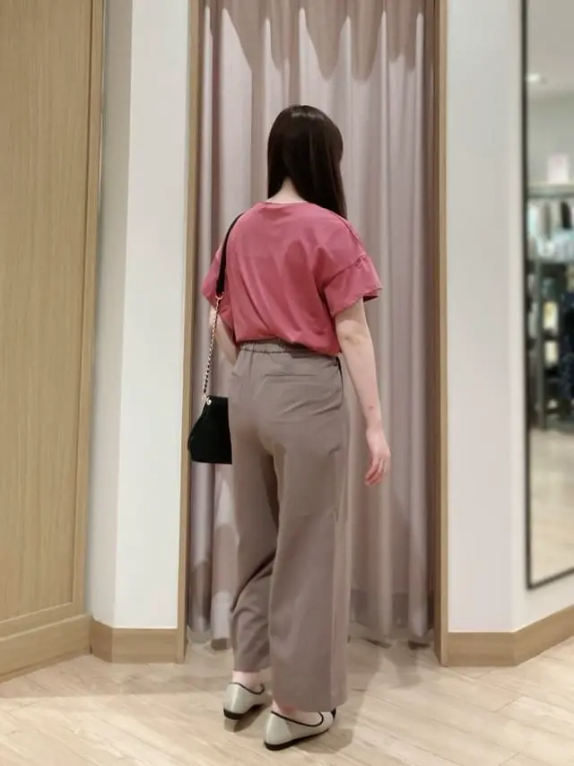 ANY SIS 濱口 コーディネート画像