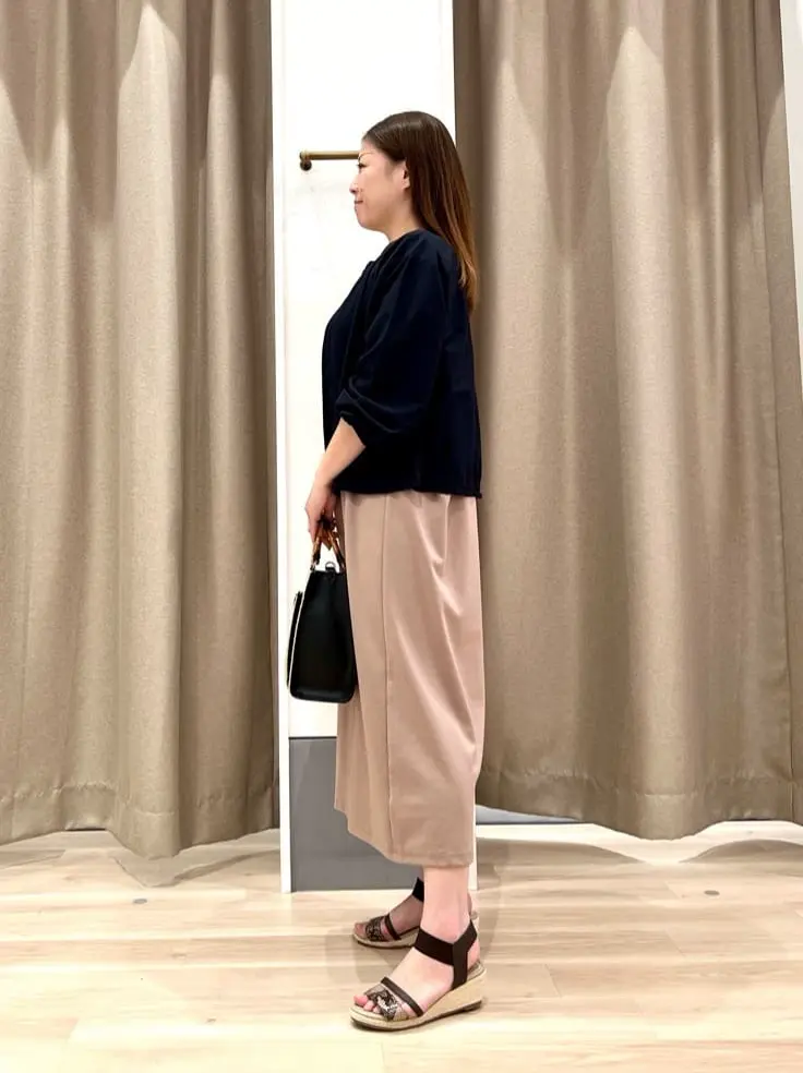 ANY SIS 瀬野 コーディネート画像