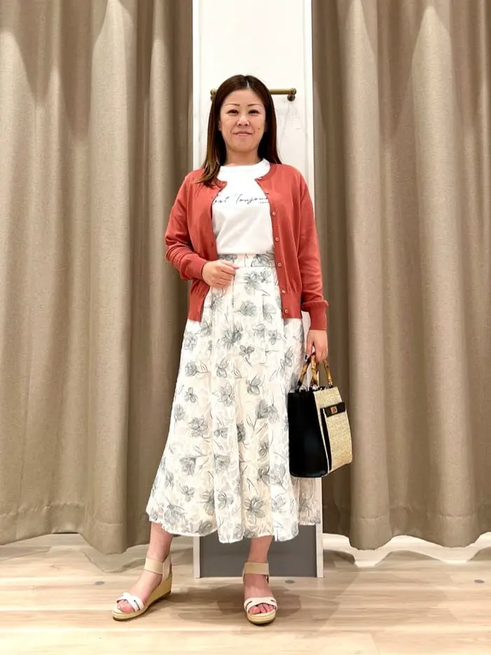 ANY SIS 瀬野 コーディネート画像