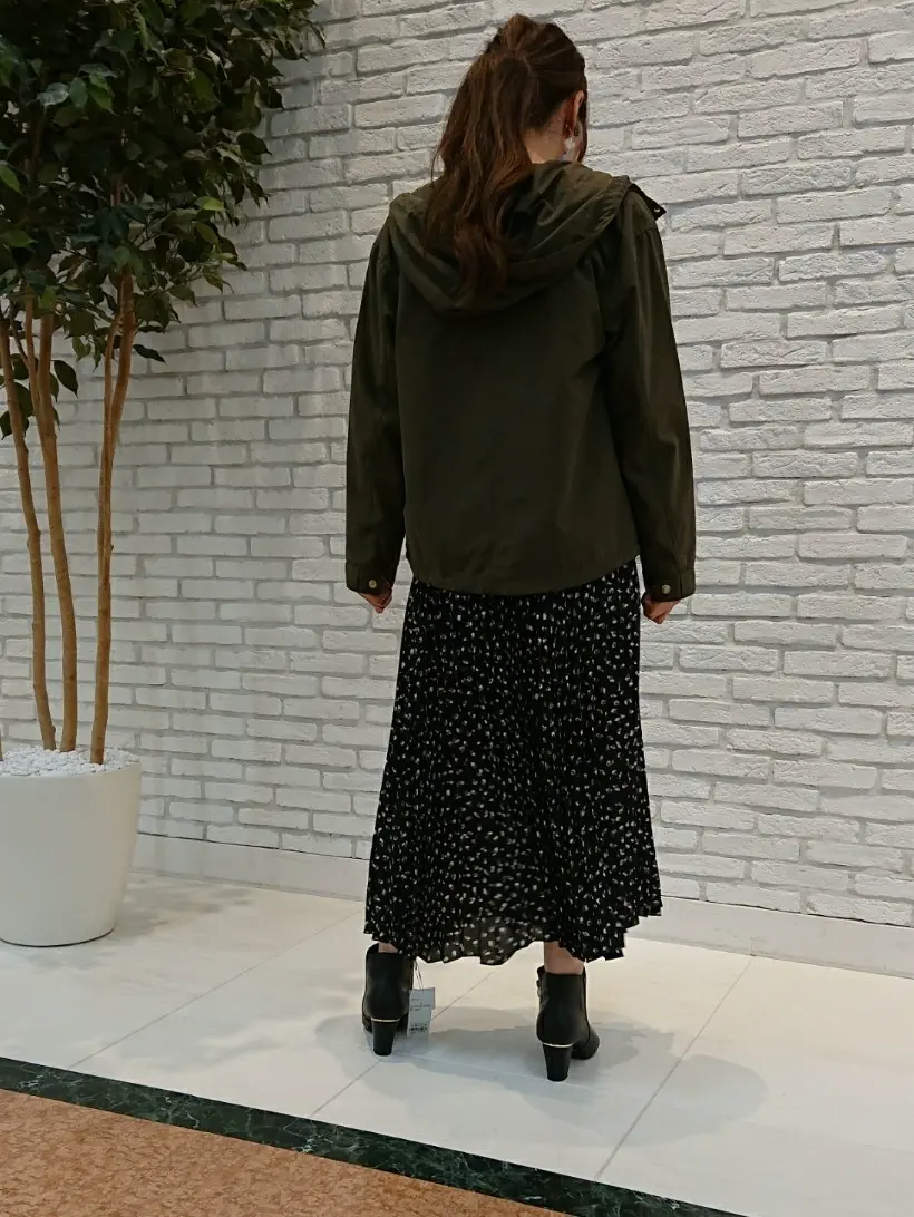 ANY SIS 東海林 コーディネート画像