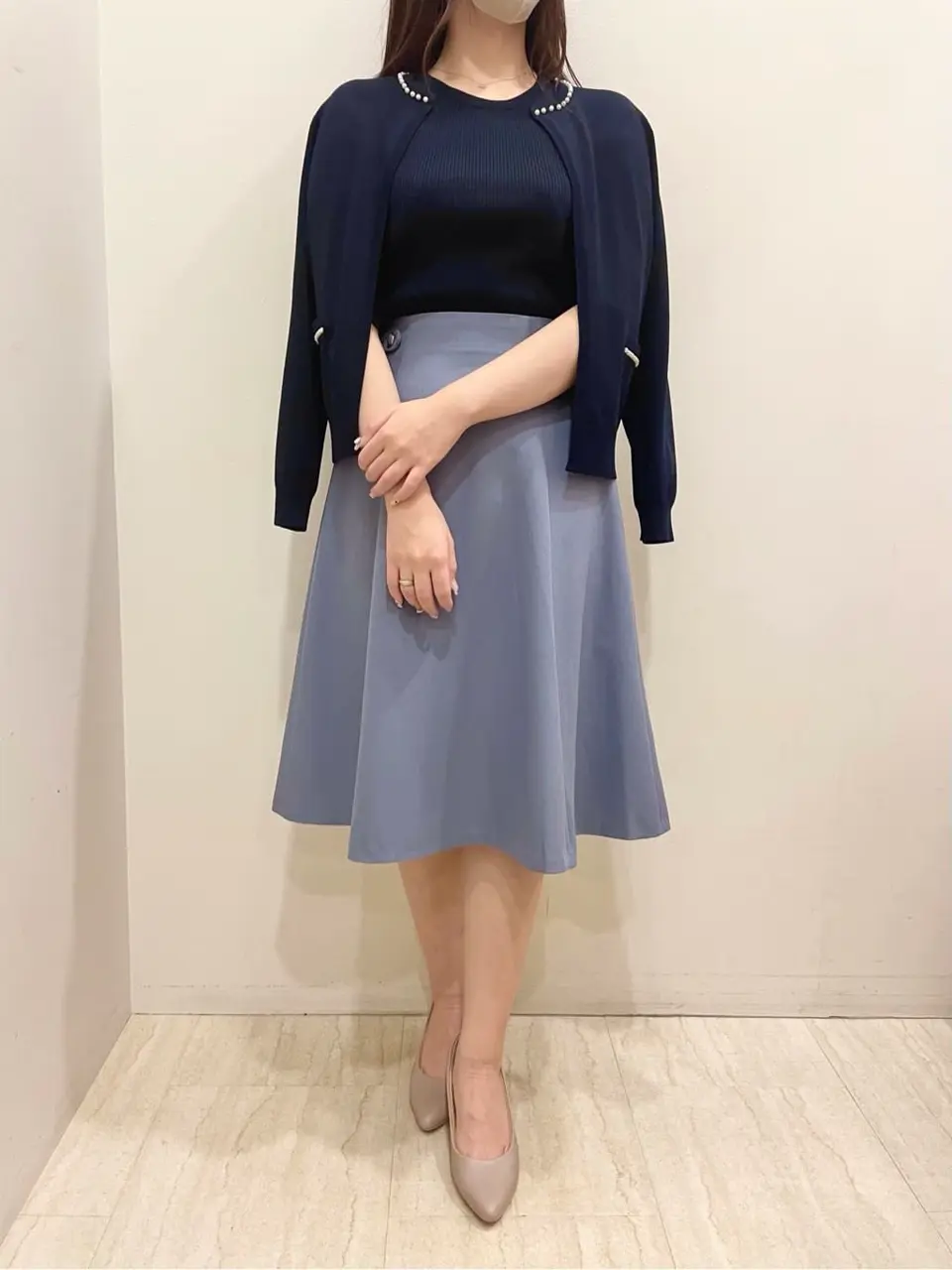 ANY SIS スタッフ コーディネート画像