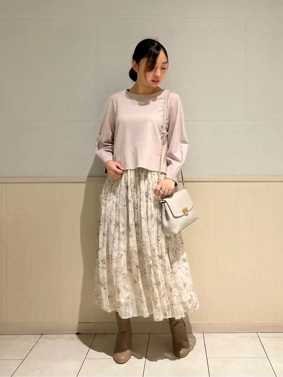 ANY SIS 村上 コーディネート画像