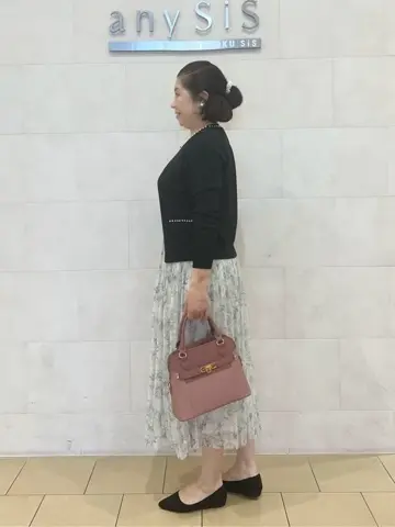 ANY SIS 今仲 コーディネート画像