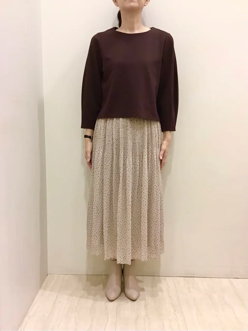 ANY SIS スタッフ コーディネート画像