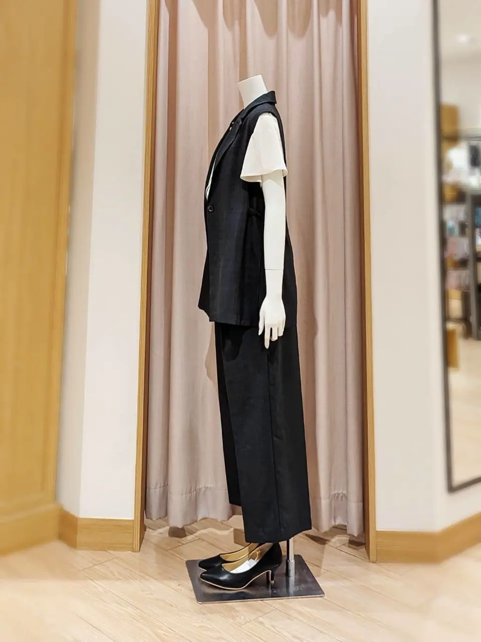 ANY SIS 岩田 コーディネート画像