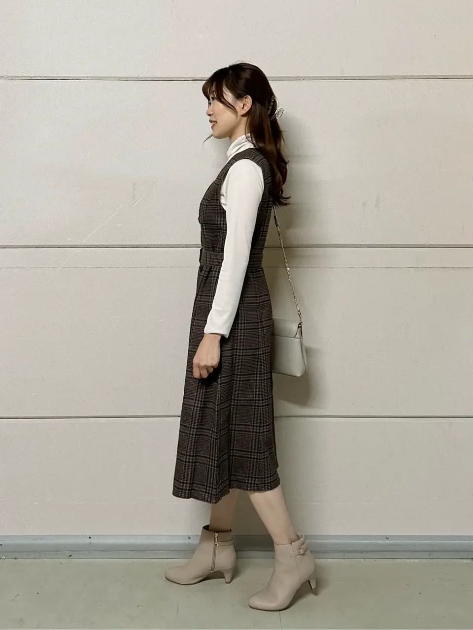 ANY SIS みぃ コーディネート画像