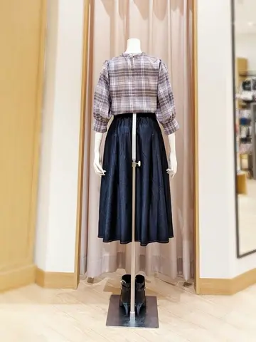 ANY SIS 岩田 コーディネート画像