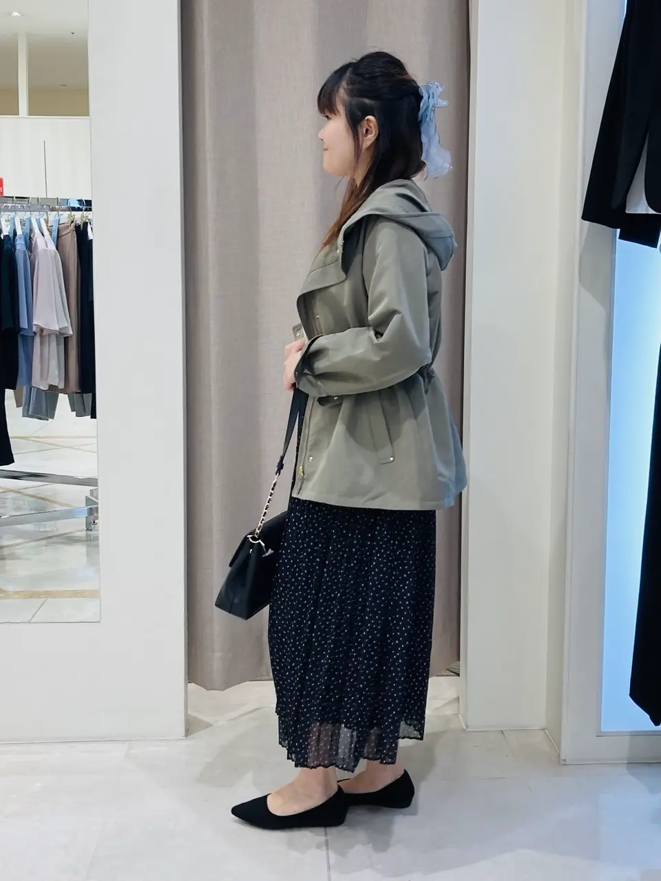 ANY SIS 川根　彩 コーディネート画像