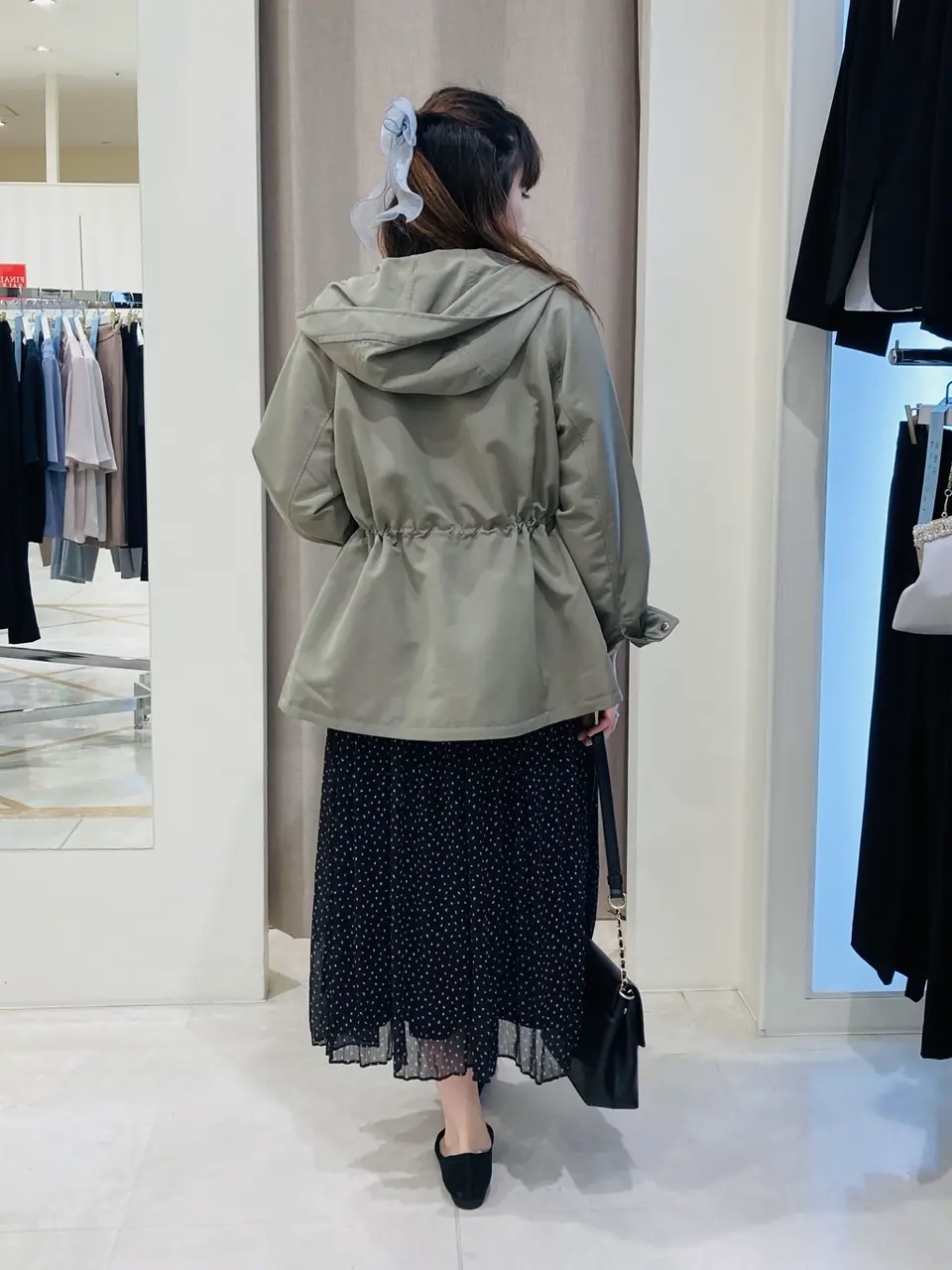 ANY SIS 川根　彩 コーディネート画像