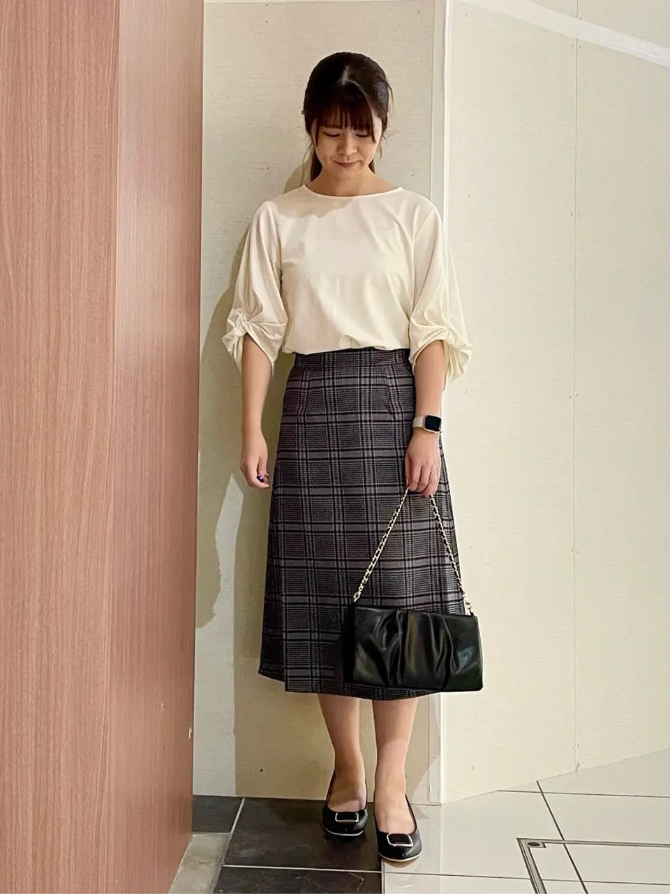 ANY SIS スタッフ コーディネート画像