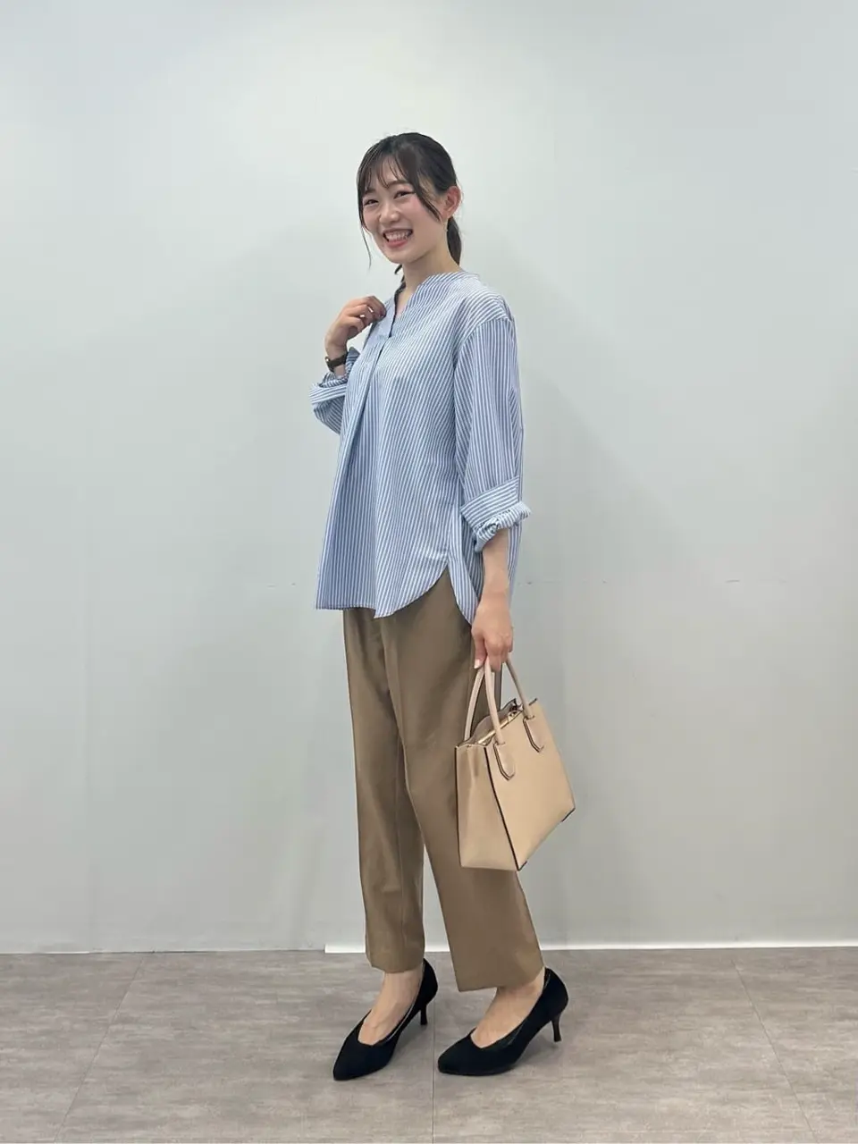 ANY SIS みぃ コーディネート画像