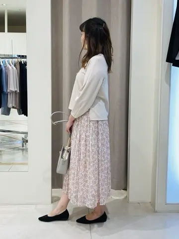 ANY SIS 川根　彩 コーディネート画像