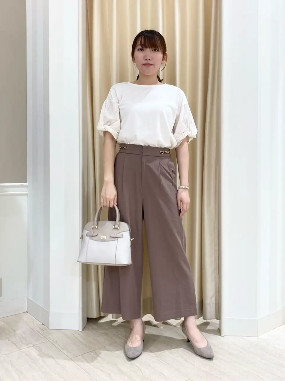 ANY SIS 伊藤 コーディネート画像